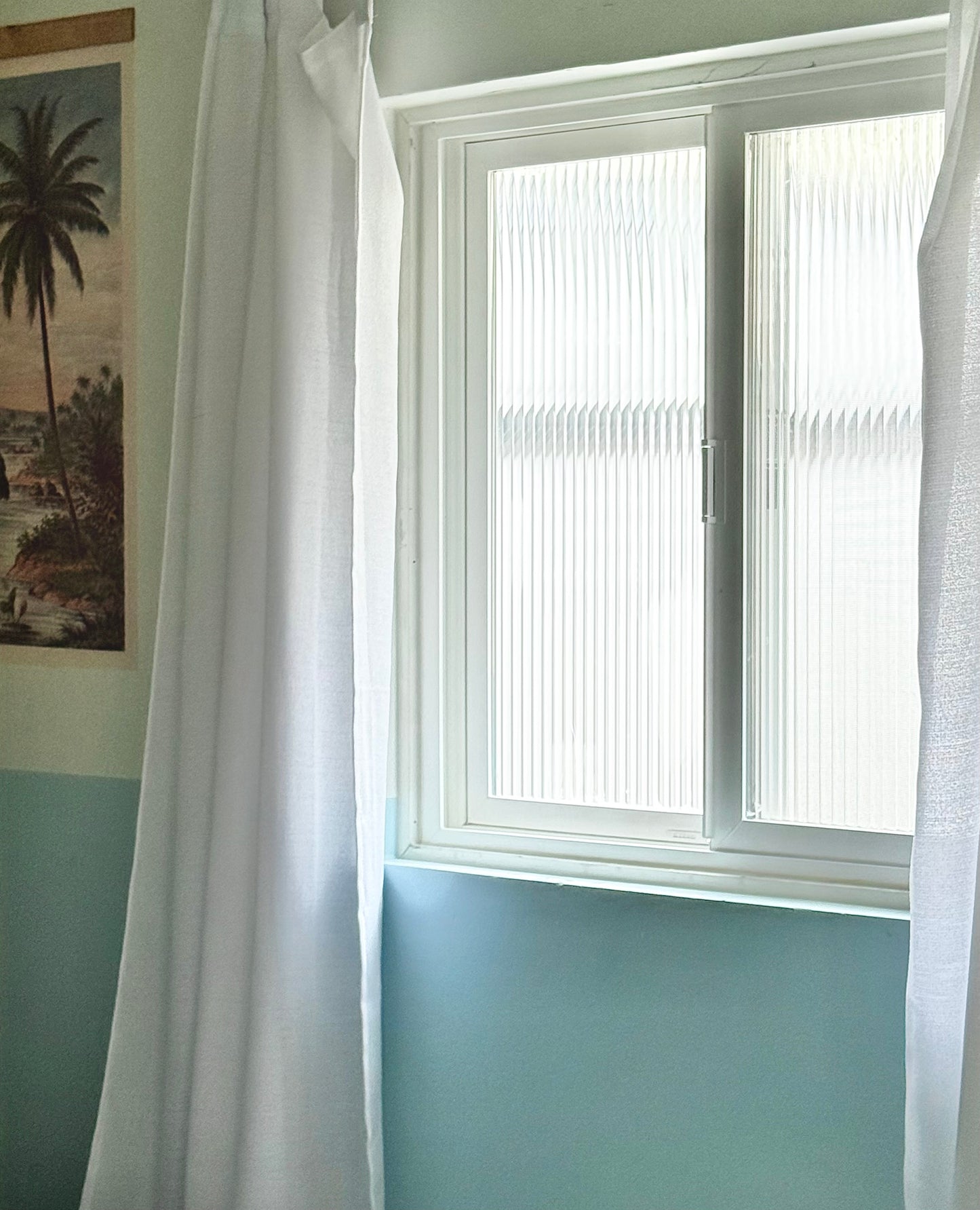 Classic Reeded Privacy Window Film